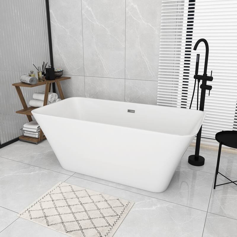 Acrylic Freestanding Flatbottom Soaking Bathtub in Glossy White