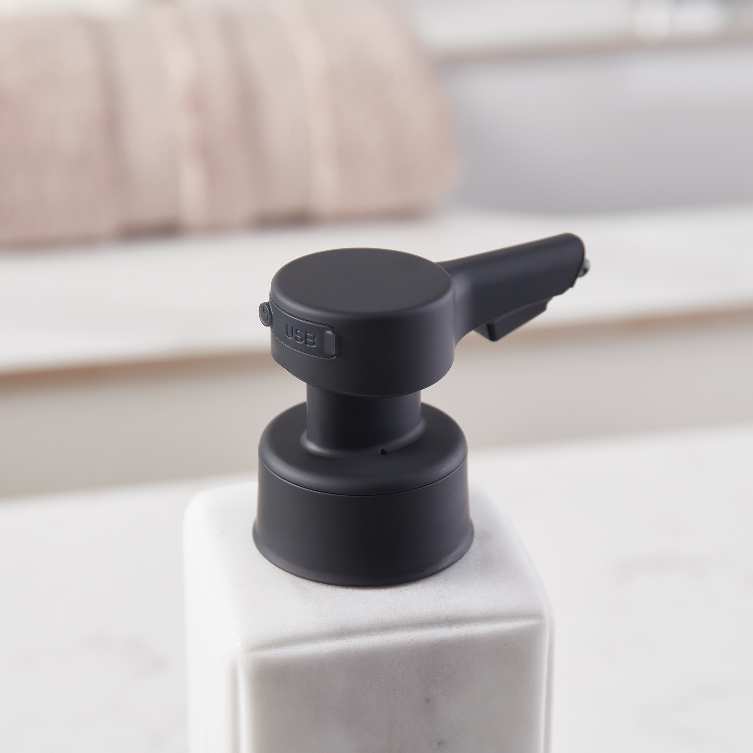 product-thumb
