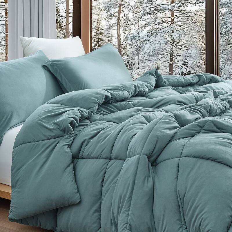 In The Thick of It - Coma Inducer® Plush Comforter Set