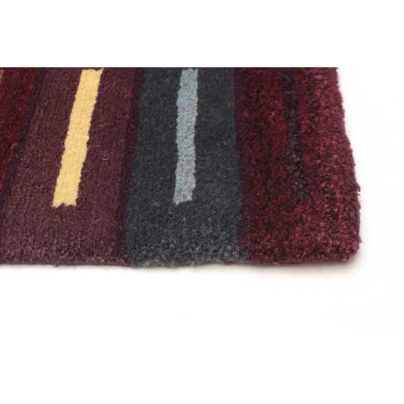 ECARPETGALLERY Hand-knotted Opulence Dark Magenta Wool Rug - 3'0 x 11'3
