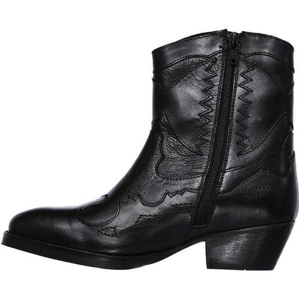skechers cowboy boots