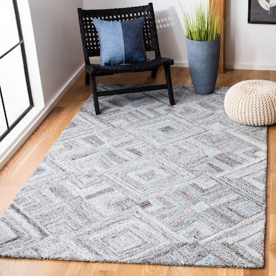 SAFAVIEH Handmade Abstract Elodia Diamond Wool Rug