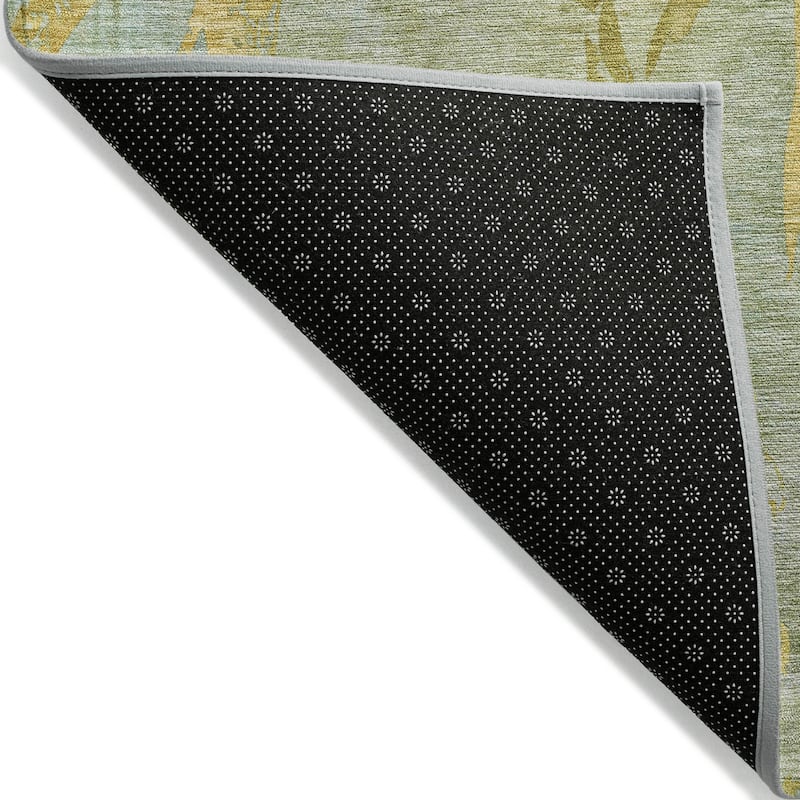 Machine Washable Indoor/ Outdoor Modern Floral Chantille Rug