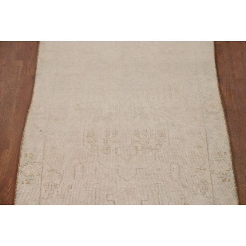 Hand Knotted Oriental 100% Wool Carpet Traditional Medallion Beige & Ivories Tabriz Area Rug - 4' 9'' X 3' 0''