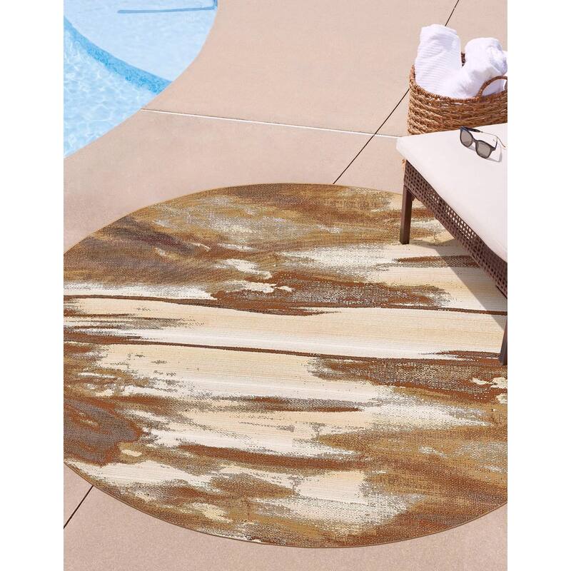 Outdoor Ucul Collection Area Rug - Brown - 8' Round