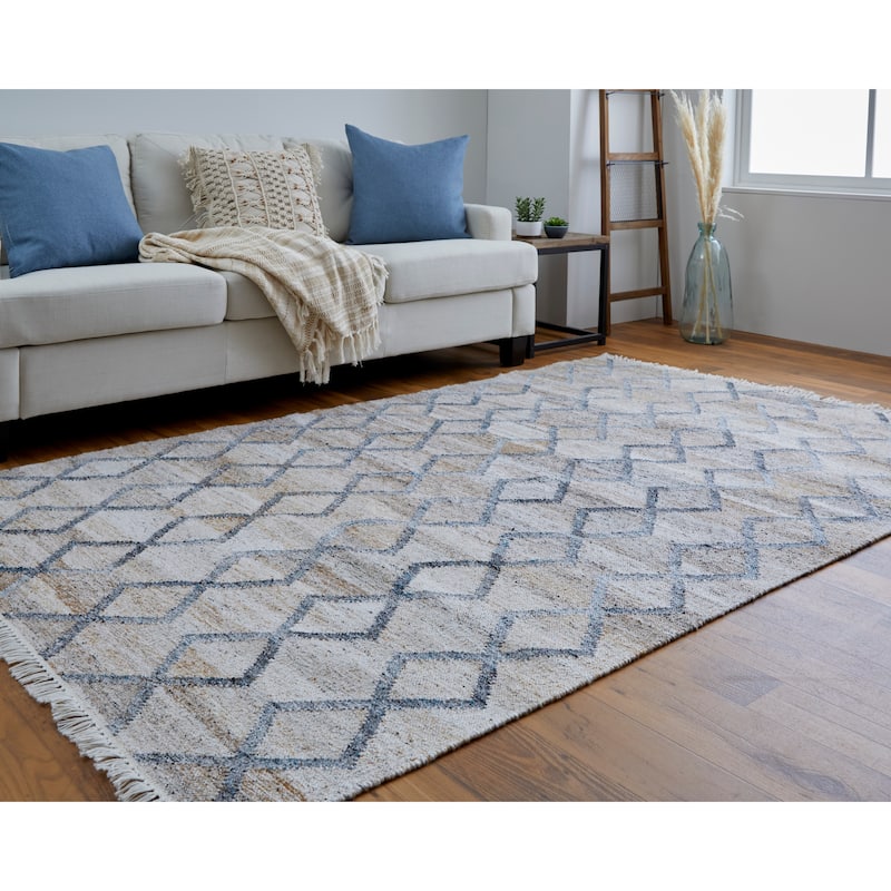 Elstow Transitional PET Yarn Charcoal Gray/Beige Area Rug