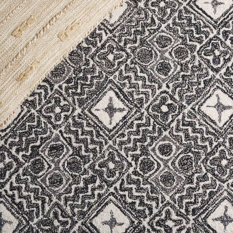 SAFAVIEH Handmade Micro-Loop Jelske Wool Rug