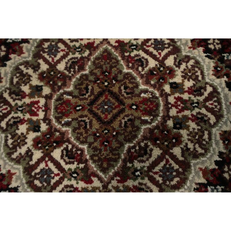 Hand Knotted Oriental 100% Wool Carpet Traditional Floral Black Agra Area Rug - 3' 5'' X 3' 5''
