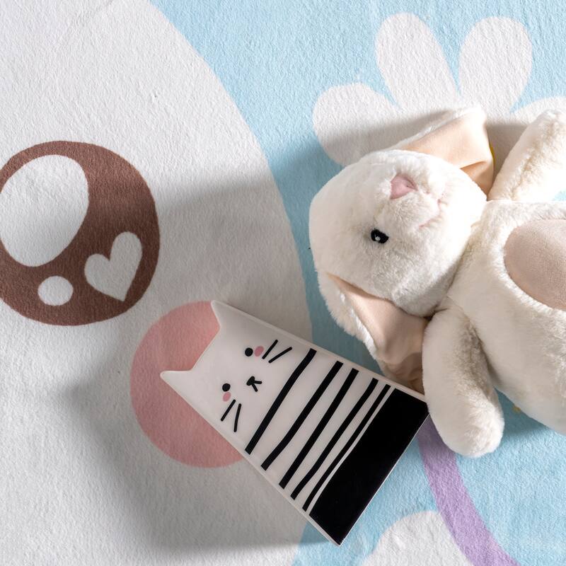 Nuloom Aloisia SpinClean Bunny Machine Washable Area Rug