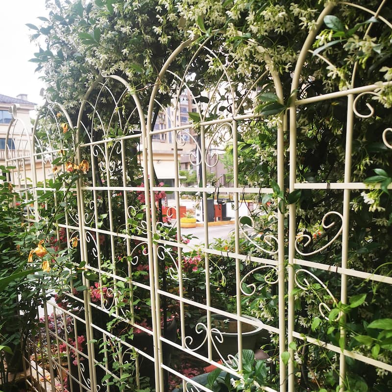 4 Pack Metal Garden Trellis 86.7" x 19.7" Rustproof Trellis for Climbing Plants Outdoor Flower Support Cream