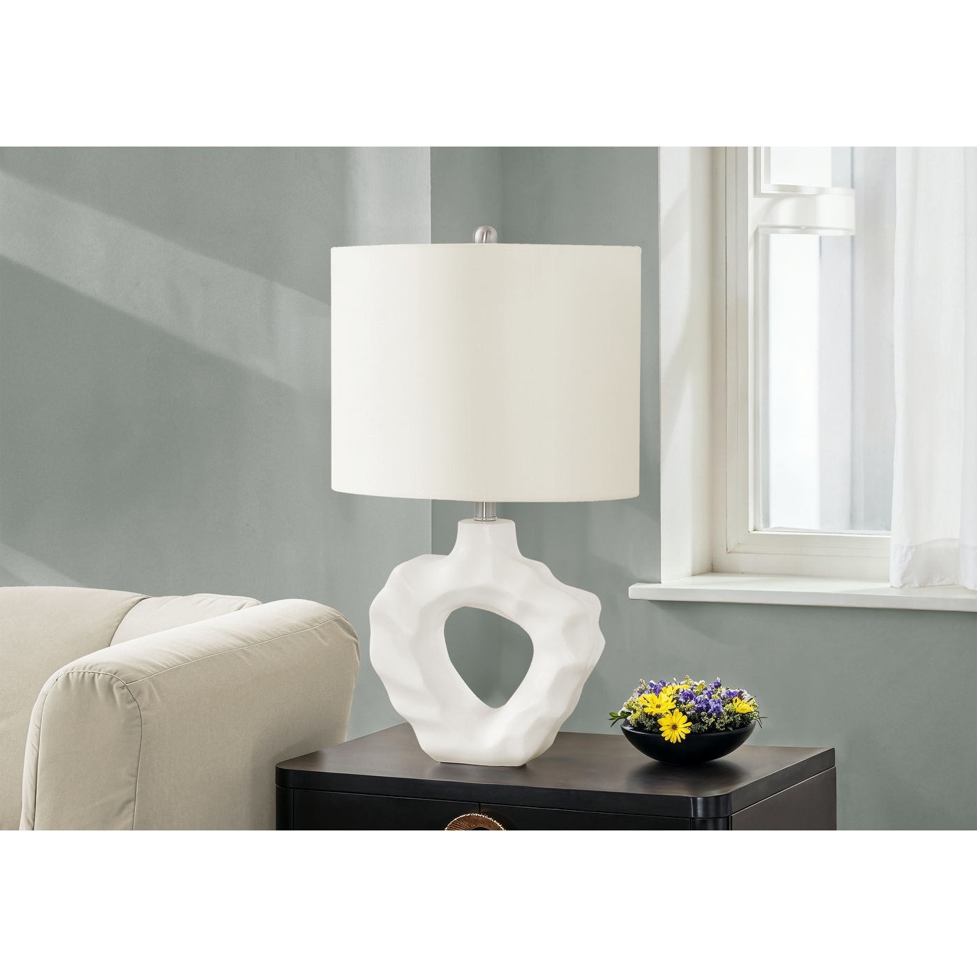 Anmytek 25 Inch Modern Cream Resin Table Lamp with Ivory Cream Shade