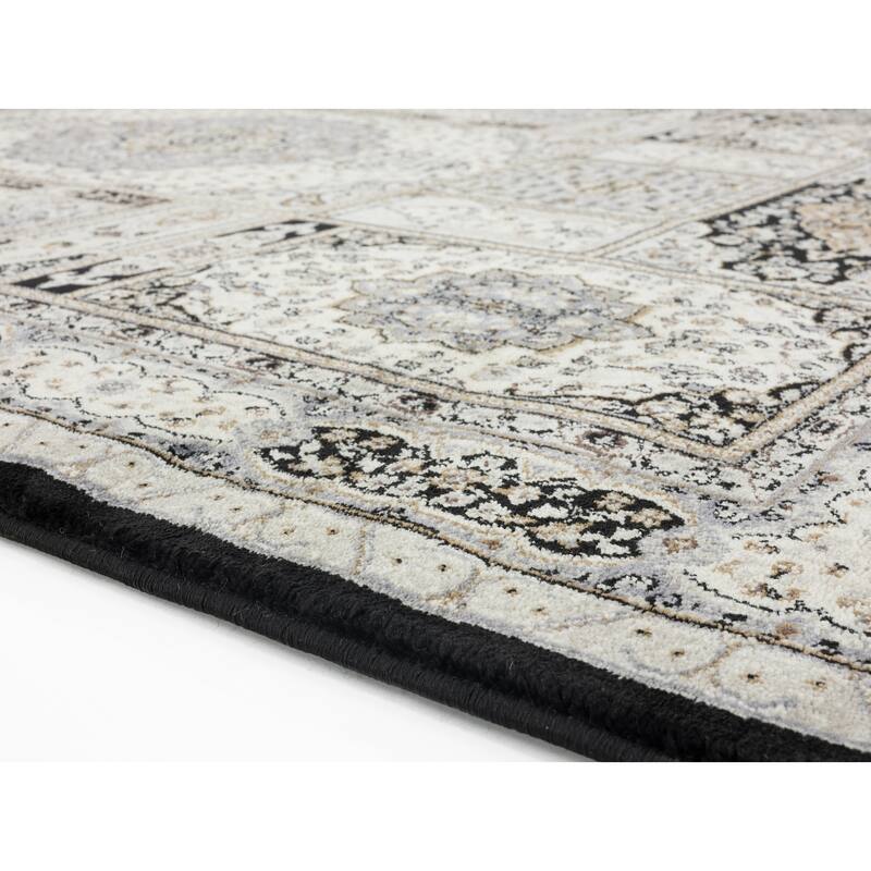 Vaso Collection Traditional Polypropylene Area Rug