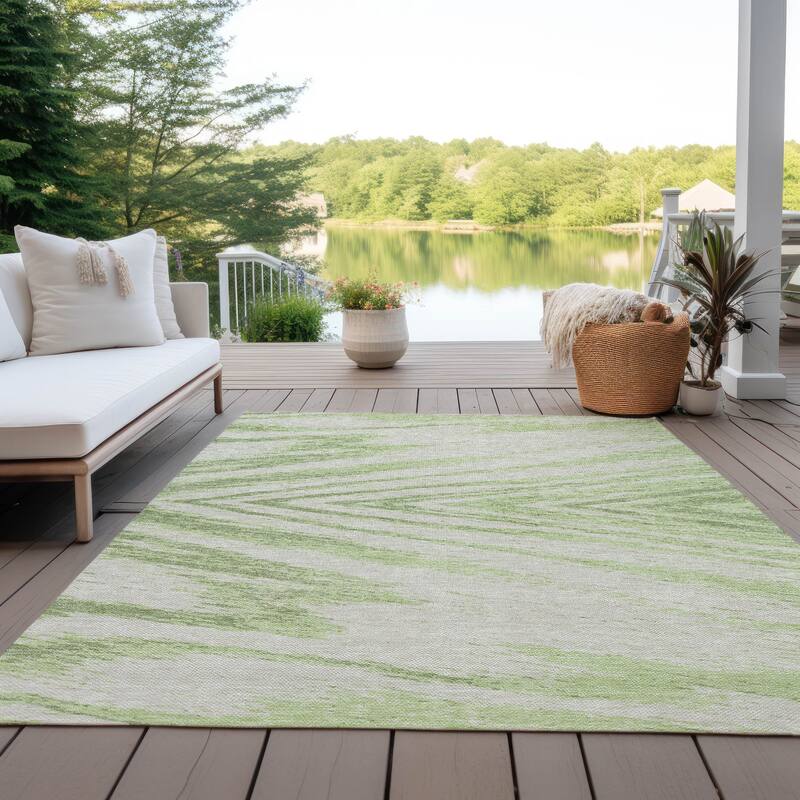 Machine Washable Indoor/ Outdoor Chantille Modern Chevron Rug - Aloe - 5' x 7'6"