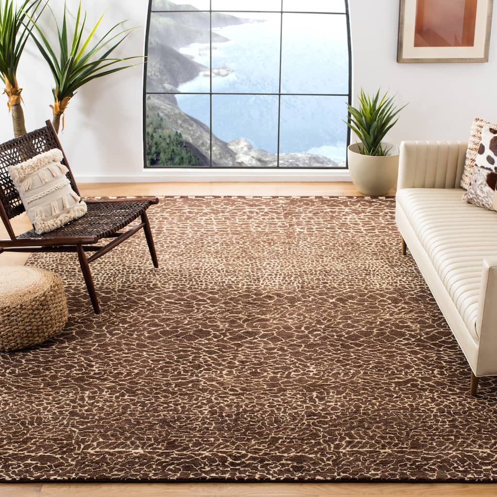 SAFAVIEH Couture Handmade Asian Fusion Srbijanka Traditional Wool Rug