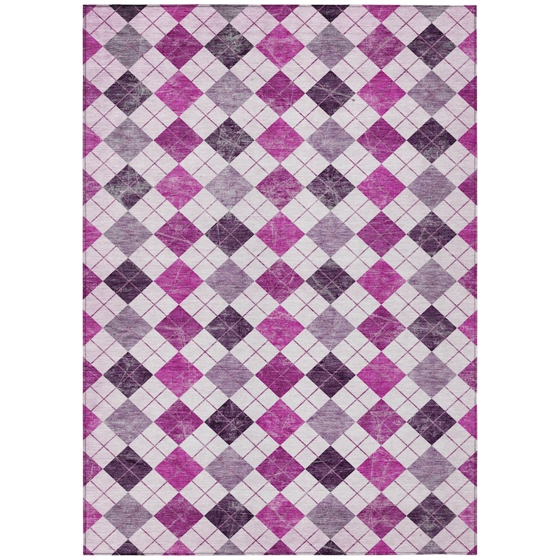 Machine Washable Indoor/ Outdoor Modern Argyle Chantille Rug