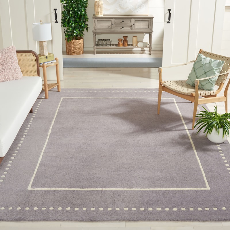 SAFAVIEH Handmade Bella Alverta Dotted Border Wool Rug