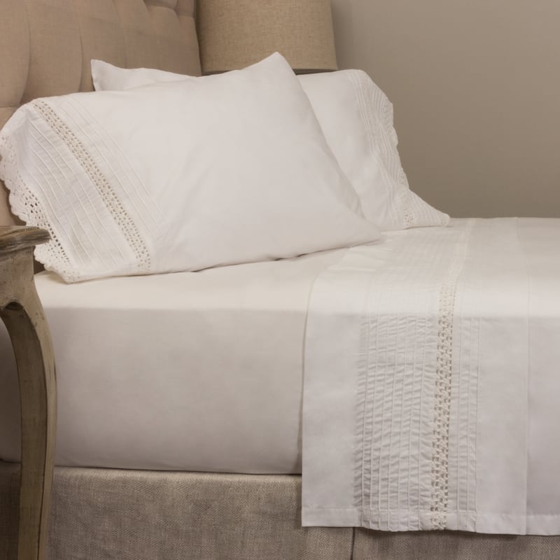 Vintage Crochet White Cotton Pillowcase Set