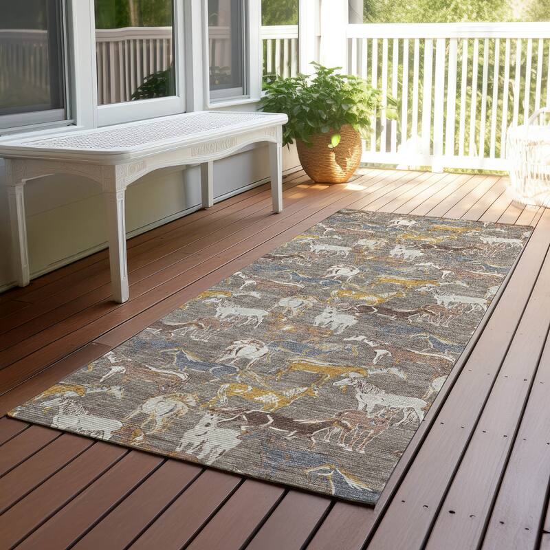 Machine Washable Indoor/ Outdoor Horse Herd Chantille Rug - Taupe - 2'3" x 7'6"