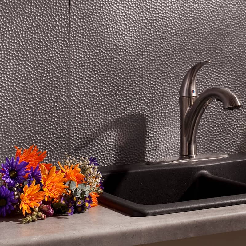 FASÄDE Hammered Decorative Vinyl Backsplash Panel