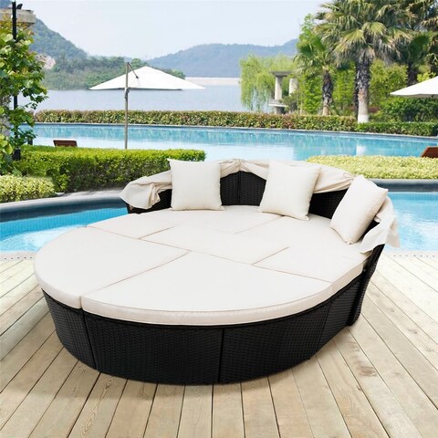 Outdoor Rattan Daybed with retractable canopy