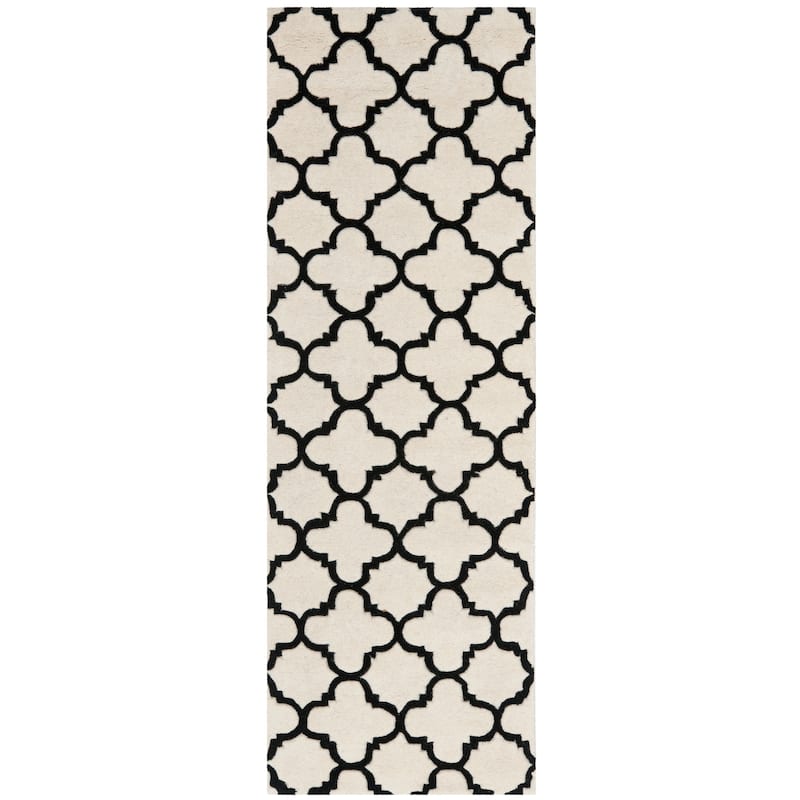 SAFAVIEH, Handmade Chatham Caisa Modern Moroccan Wool Rug