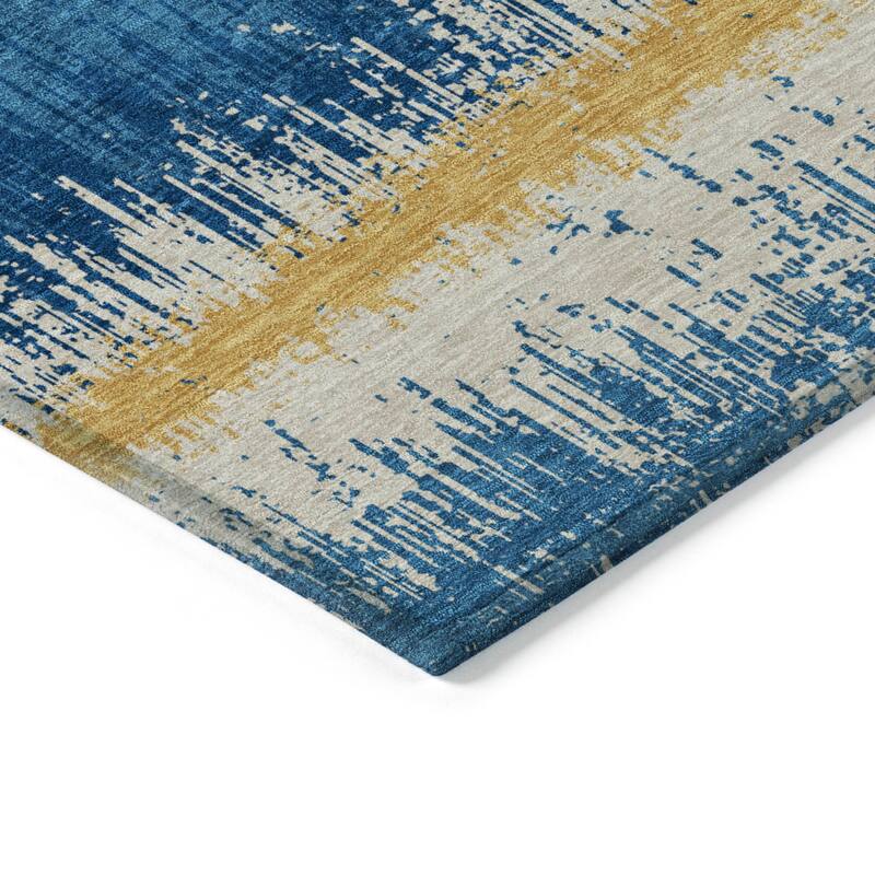 Machine Washable Indoor/ Outdoor Abstract Ombre Chantille Rug