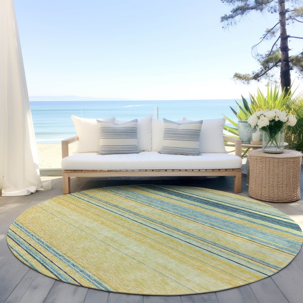 Machine Washable Indoor/ Outdoor Ombre Stripes Chantille Rug