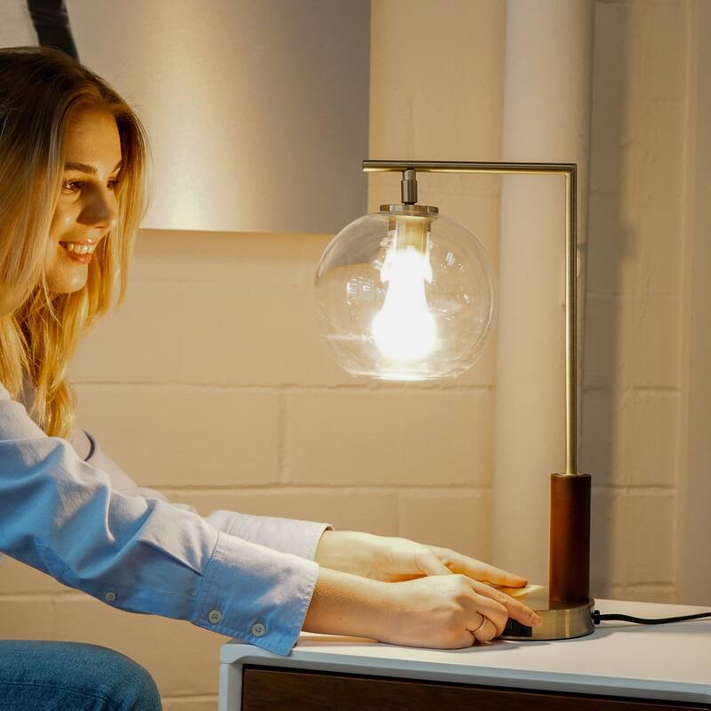 Modern Classic Desk Lamp Villa Living Room Bedroom Study Decorative Original Design European Table Light