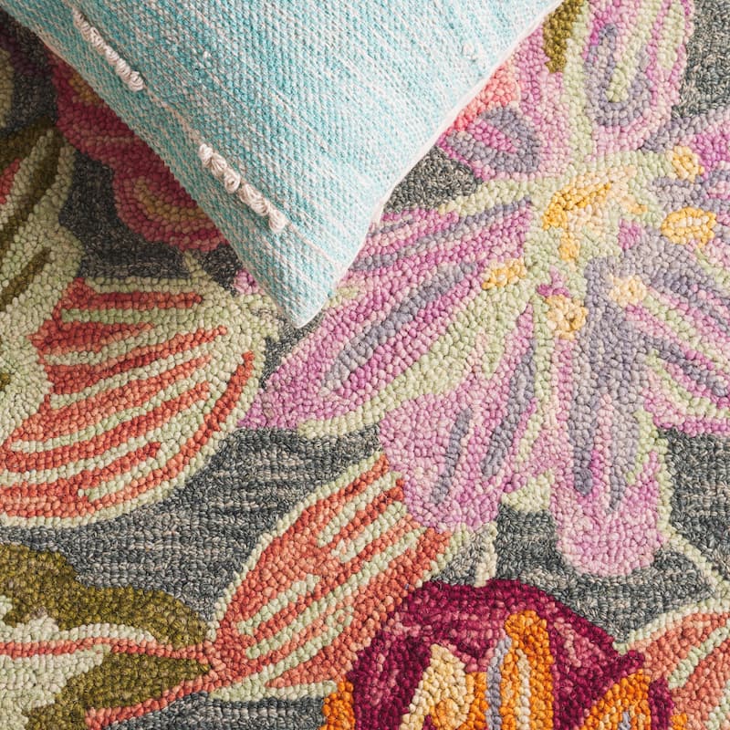 SAFAVIEH Handmade Jardin Ellisiv Floral Wool Rug
