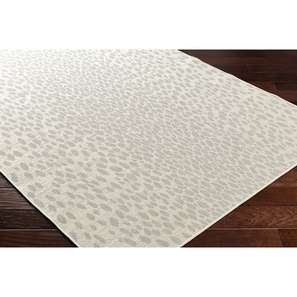 Livabliss Ravello Subtle Animal Print Indoor/ Outdoor Area Rug - On ...