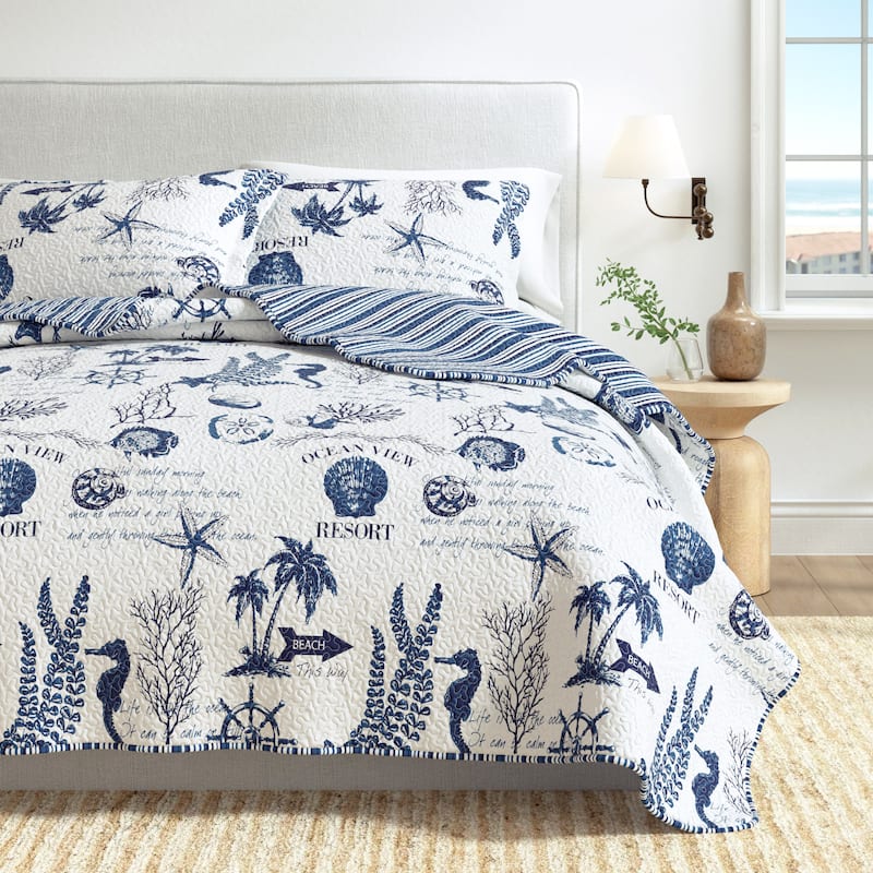 Great Bay Home Catalina Coastal Blue and White Reversible Quilt Set