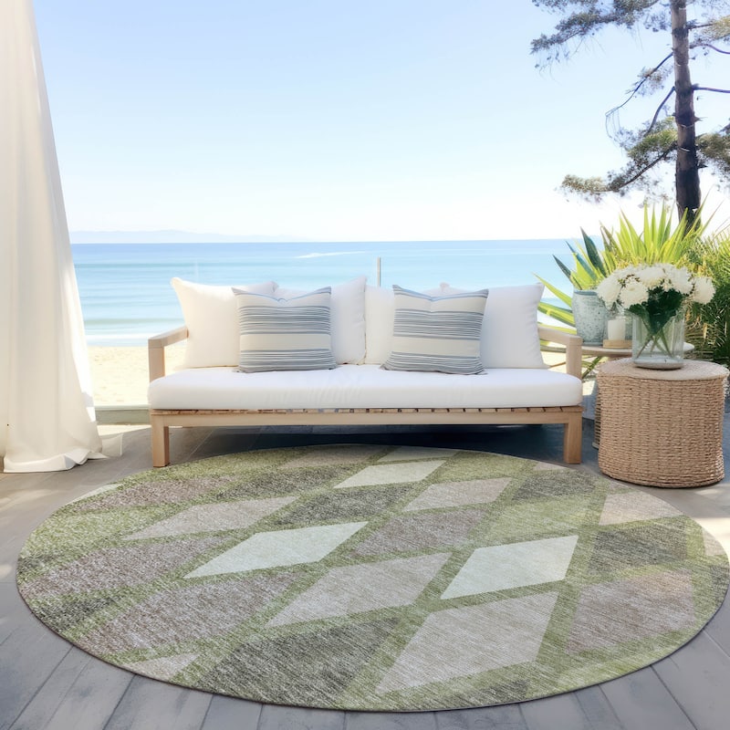 Machine Washable Indoor/ Outdoor Chantille Diamond Prism Rug - Aloe - 8' x 8'