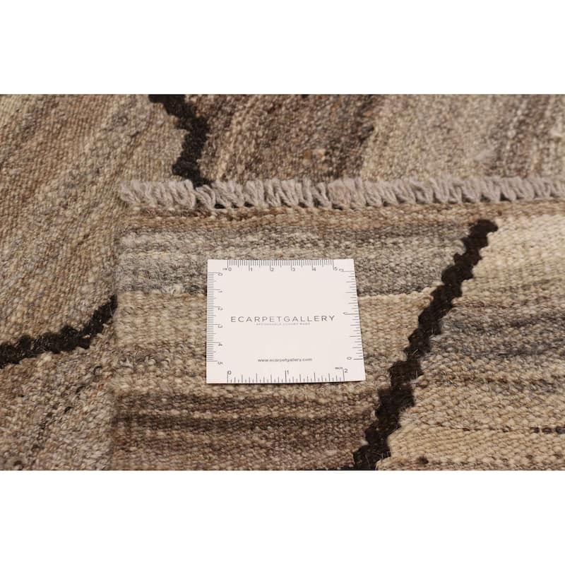 Sivas Taupe Kilim 6'1" x 7'10" - 6'1 x 7'10