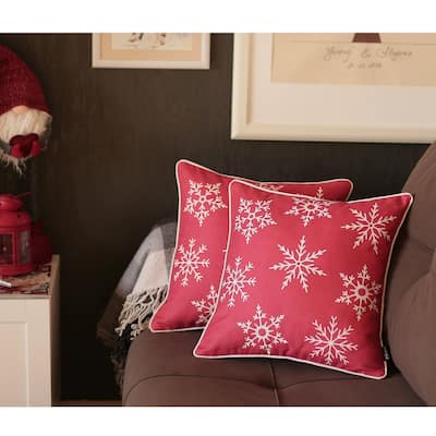 Set of 2 Red and White Snowflakes Throw Pillows