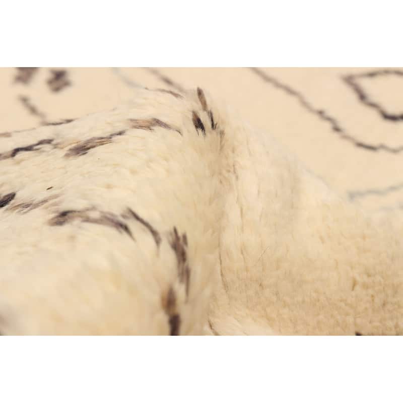 ECARPETGALLERY Hand-knotted Pak Finest Marrakesh Cream Wool Rug - 7'1 x 10'7