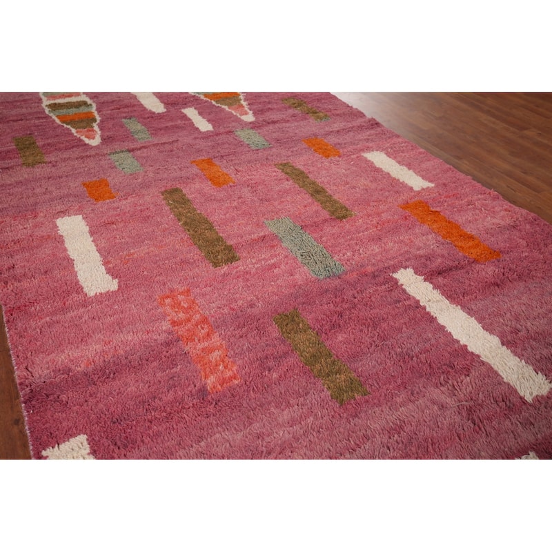 Plush Moroccan Style Area Rug Hand-Knotted Oriental Pink Wool Carpet - 5'8" x 10'1"