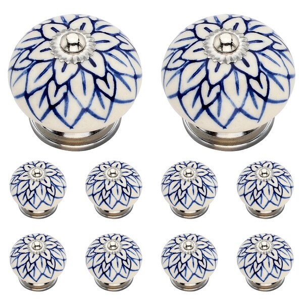 Mascot Hardware Water Lily Effect Round Cabinet Knob Bed Bath