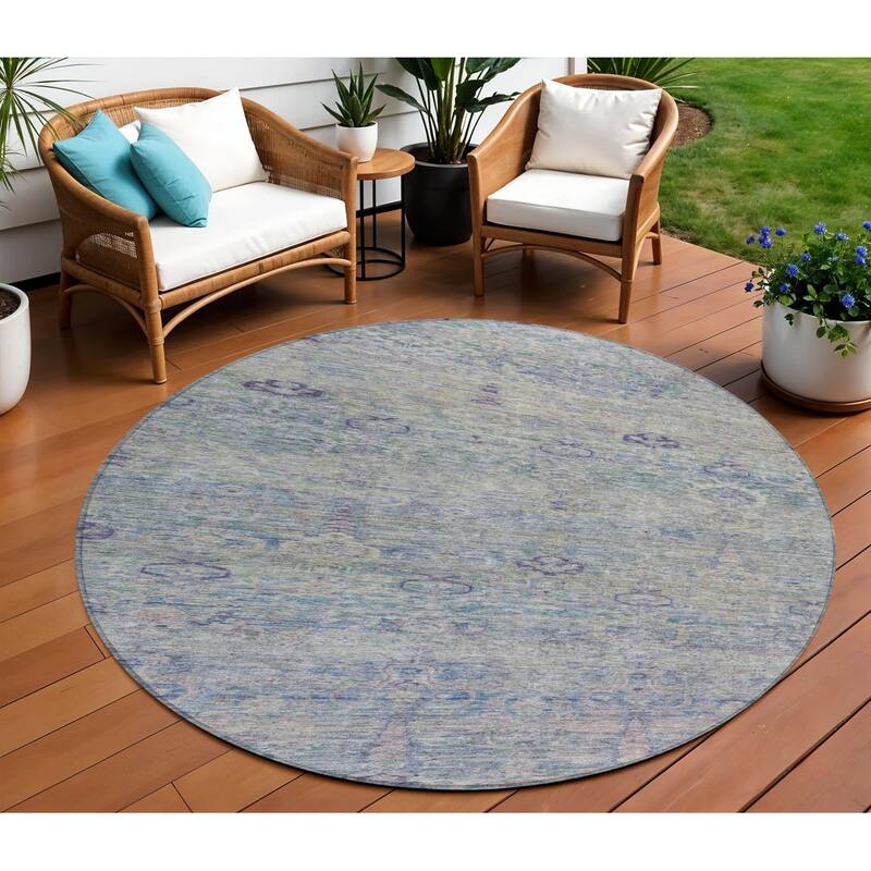 HomeRoots Oriental Traditional Rectangle Outdoor Rug - 8' Round
