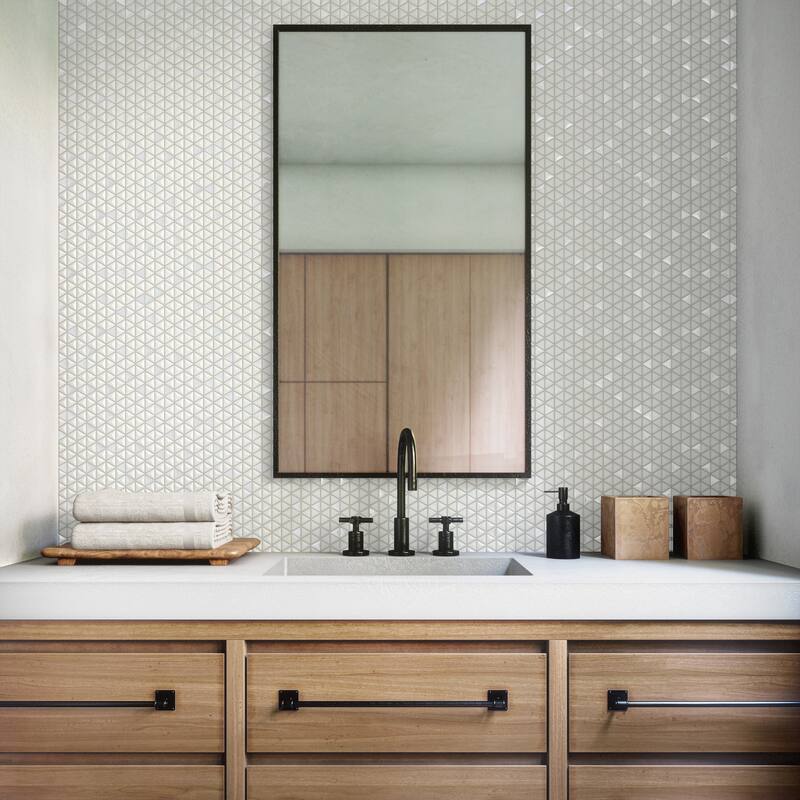Daltile Starcastle 1" Triangle Glass Wall Mosaic (13 PC Per Carton) (11.77 SQFT Per Carton)