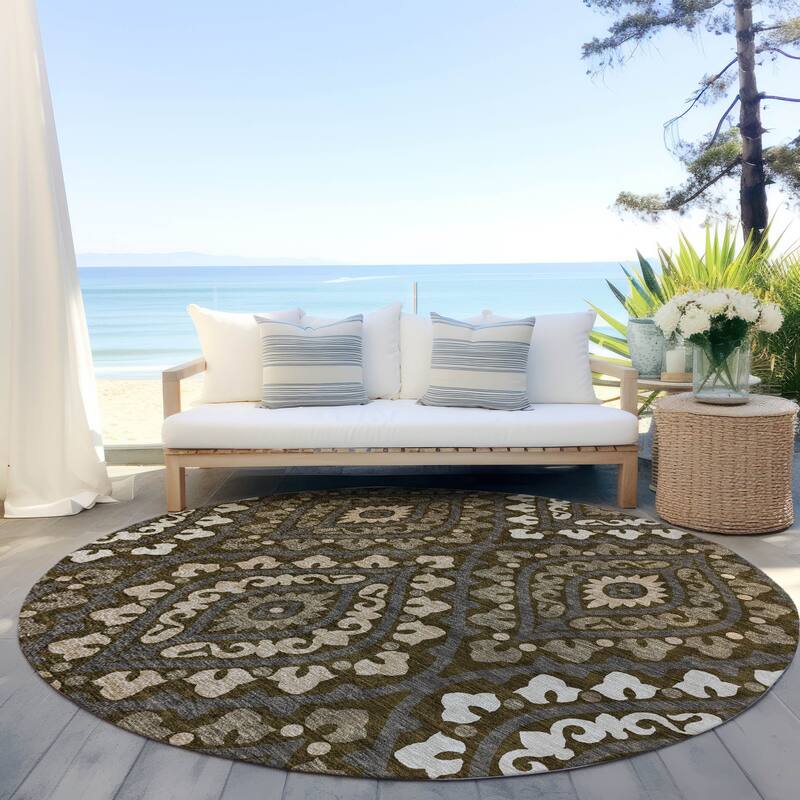 Machine Washable Indoor/ Outdoor Chantille Ttransitional Medallion Rug - Fudge - 8' x 8'