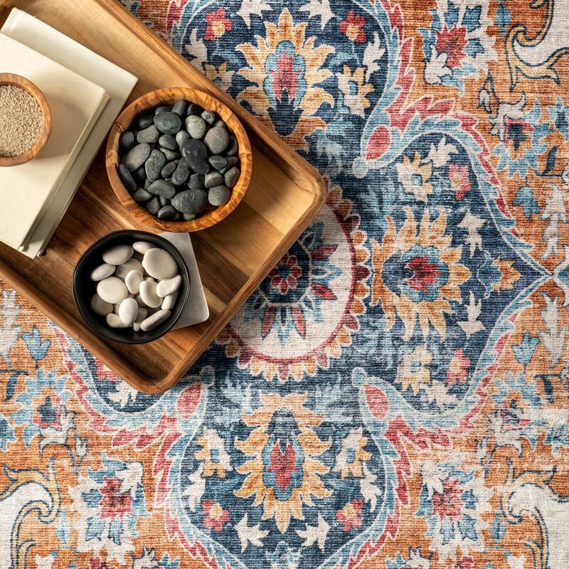 Nuloom Emi Traditional SplashGuard Machine Washable Area Rug
