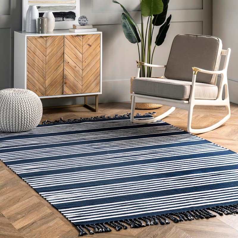Nuloom Rowen Striped Cotton Tassel Area Rug - 3' x 5' - Blue