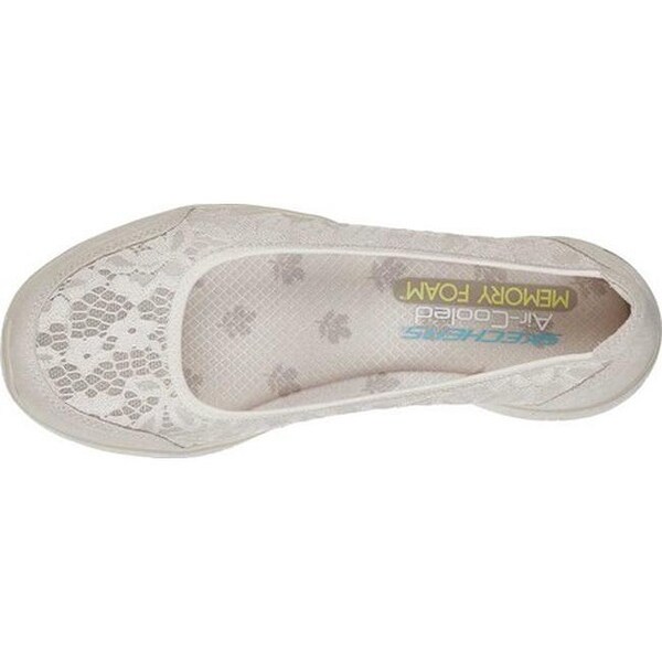 Skechers microburst what a charm top