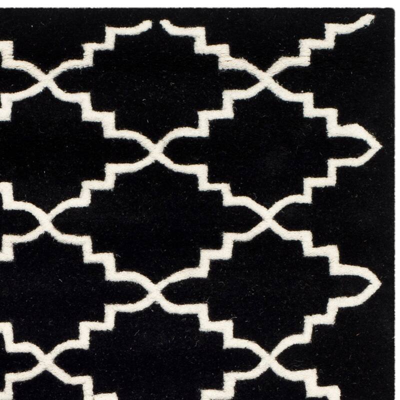SAFAVIEH Handmade Chatham Carlota Modern Moroccan Wool Rug