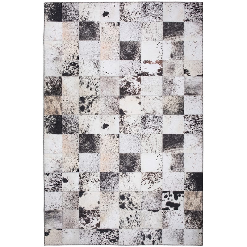 Indoor/ Outdoor Laredo Faux Hide Square Patchwork Washable Area Rug