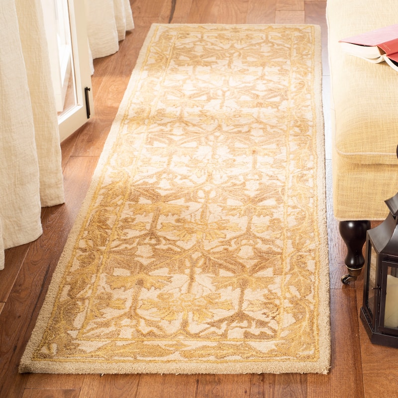 SAFAVIEH Handmade Anatolia Sevinj Traditional Oriental Wool Rug - 2'3" x 12' Runner - Beige/Gold
