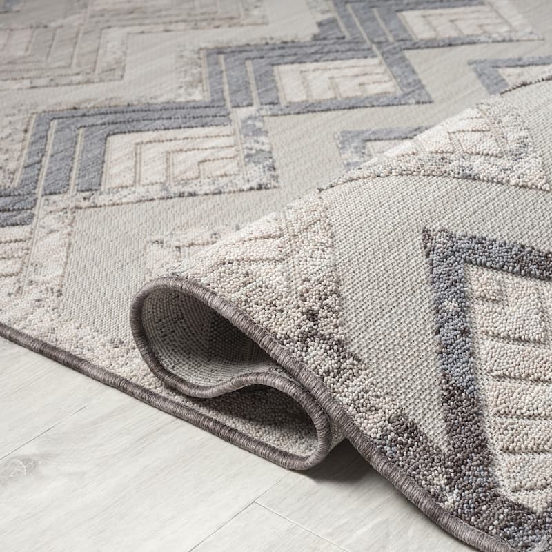 Sevita Light Blue/Ivory Chevron PET Yarn Indoor/Outdoor Area Rug