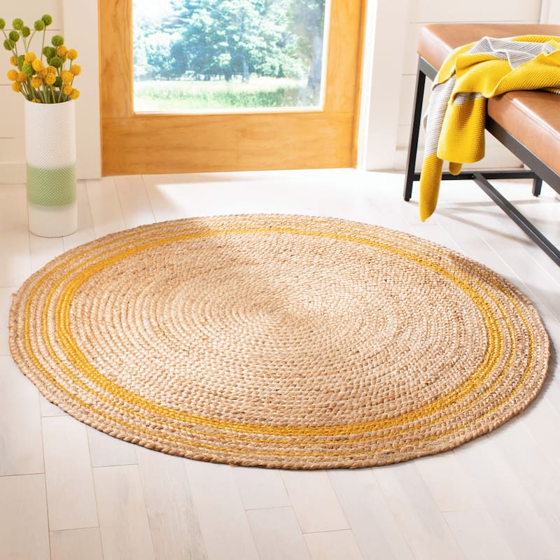 SAFAVIEH Handmade Natural Fiber Koushi Casual Jute Rug - 4' Round - Beige/Gold
