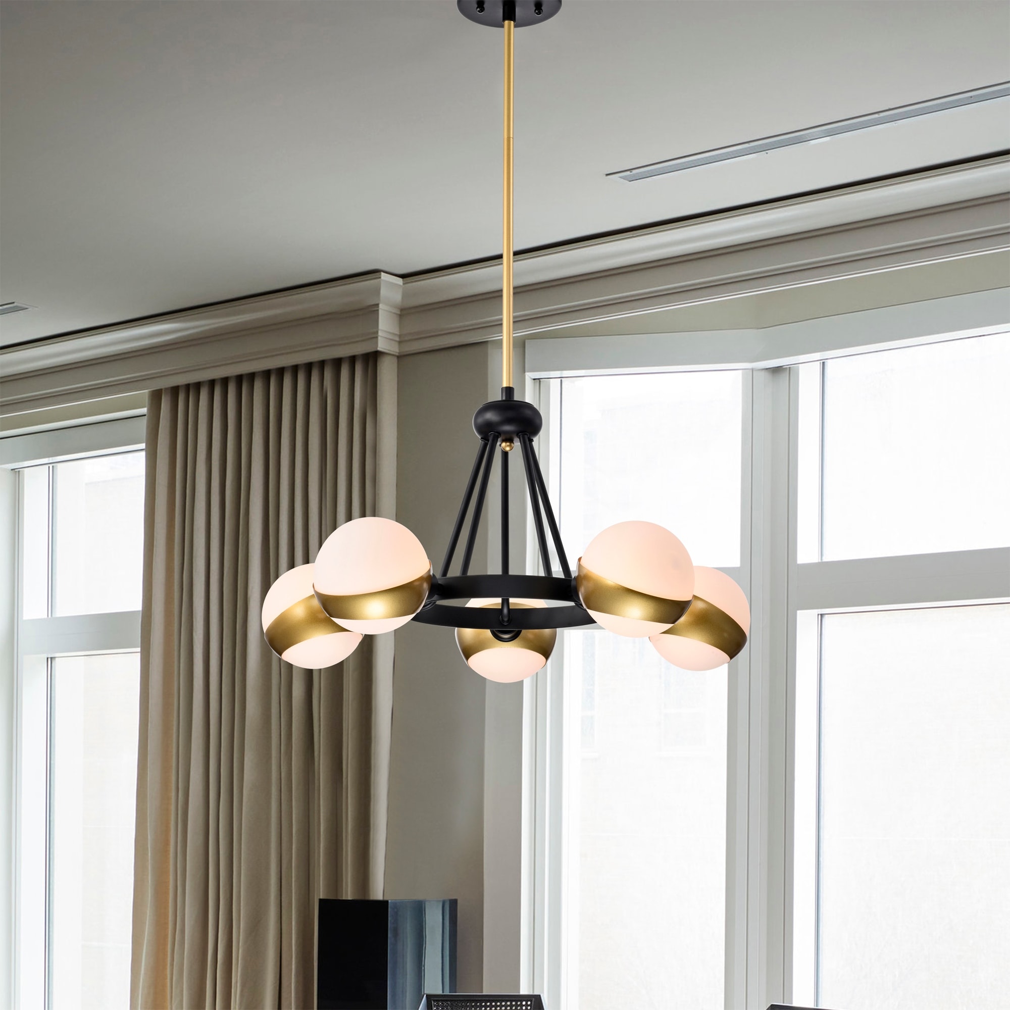 Melite 23 Inch Modern Wagon Wheel Sputnik Designed Ceiling Lighted Chandelier Matte Black and Satin Gold Finish 5-Light