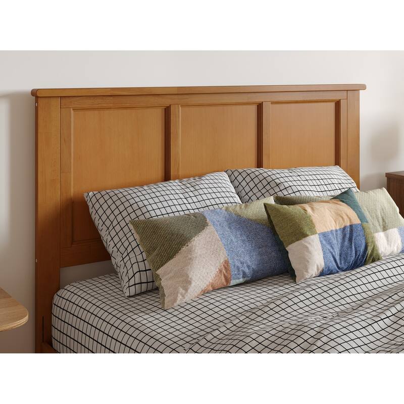 Felicity Platform Bed with Panel Footboard and Twin Trundle
